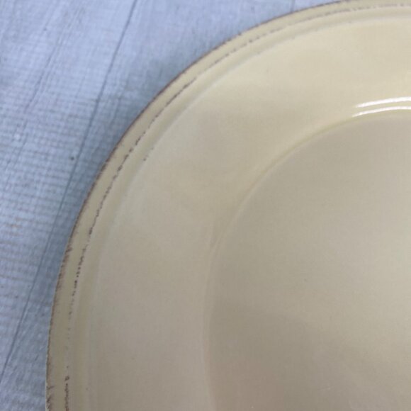 Rachael Ray CUCINA ALMOND CREAM Embossed Edge Rim Stoneware Dinner Plates Set 4 - Picture 14 of 16
